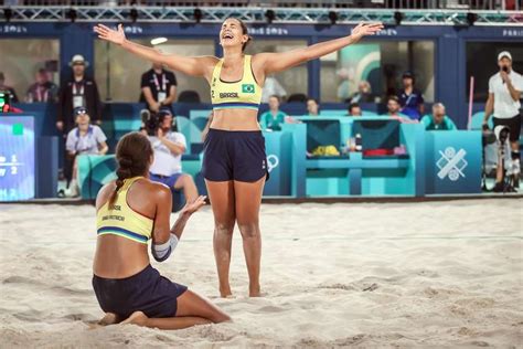 Vôlei de praia Ana Patrícia e Duda estão na final