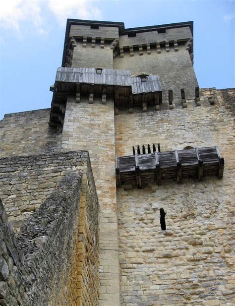 Hoarding Ancient And Medieval Architecture