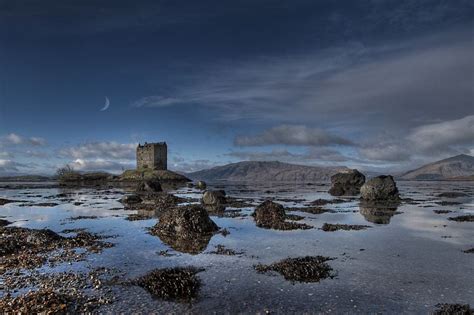 Castle Stalker - History & Travel Tips