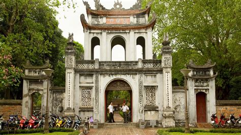 Full-Day Hanoi History & Landmarks Tour