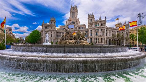 Fondos de Pantalla 1920x1080 España Madrid Casa Fuente Esculturas Agua