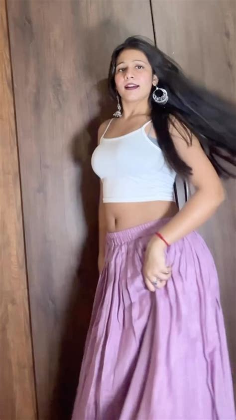 Prachi Tyagi💫 Bhyi Y Audio Mere Feed M Itni Aayi Ki Mujhe Bnani Hi