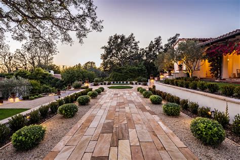 Sensational Mediterranean Landscape Designs That Will Make Your Jaw Drop