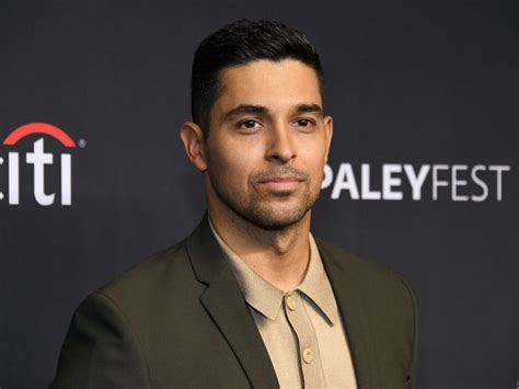 Wilmer Valderrama Jokes about Fez’s Accent & Sets Off Debate