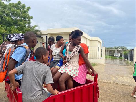 Haitianos Acuden A Inacif Identificar Cuerpos De Fallecidos