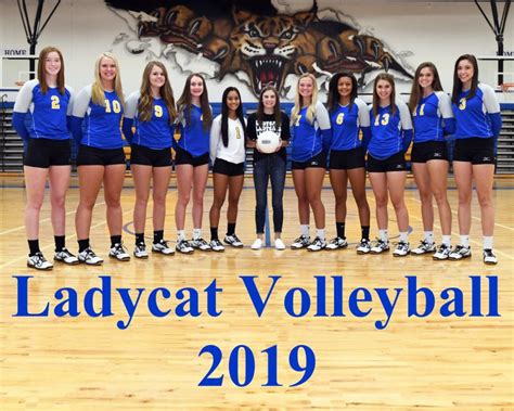 Lady Cats Volleyball Team Earns Big District Win At Texas High Friday