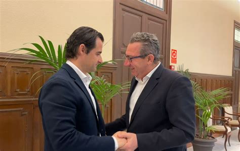 El Alcalde De Torrevieja Se Re Ne Con El Presidente De La Diputaci N De