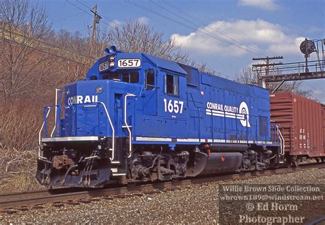 Conrail Gp Built Later Became Csx Se Flickr