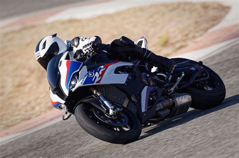 Bmw S 1000 Rr 2019 Más Ligera Rápida Y Sencilla De Manejar Club Del Motorista Kmcero