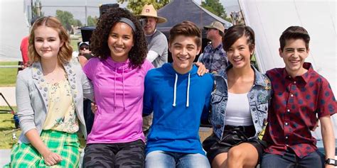 Andi Mack 2017