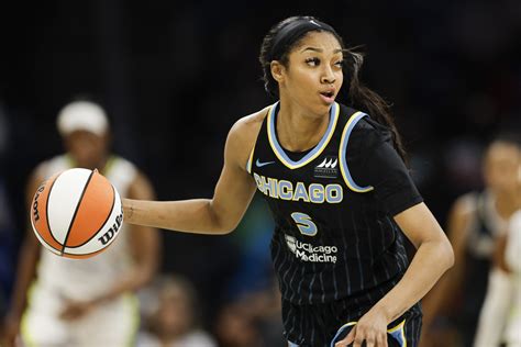 Star Studded Rookie Class Scores Success For Wnba My Bellingham Now