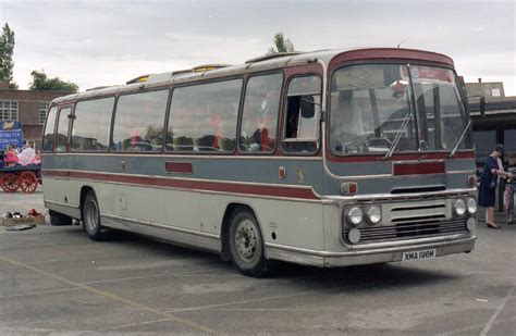 19900707 002 XMA196M Ford Plaxton Panorama Elite III Seen Flickr