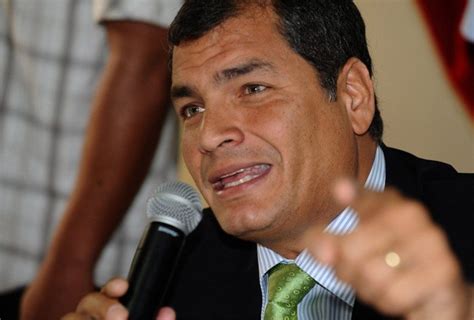 Ecuador's President Correa Says He Helped Snowden By Mistake | eTeknix