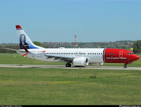 EI FYC Norwegian Air International Boeing 737 8 MAX Photo by Márk Ásin