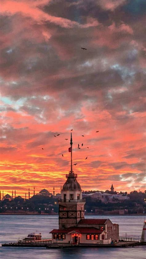 Maiden S Tower And Istanbul Kiz Kulesi Hd Wallpaper Pxfuel