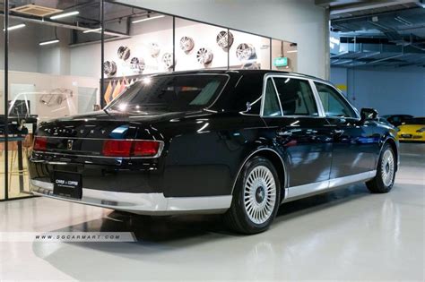 Toyota Century Hybrid 5.0A Auto, Cars, Used Cars on Carousell