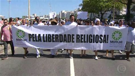 Imagens De Intolerância Religiosa - Religiosos se unem em Copacabana pelo fim da intolerância | Rio de ...
