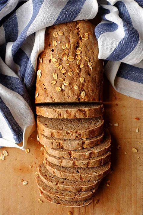 Pane Di Segale Con Fiocchi Davena E Semi Di Girasole Granosalis