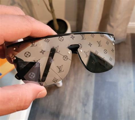 Look At These Beautiful Louis Vuitton Sunglasses Dhgate Replicas Get Them Now At Sale