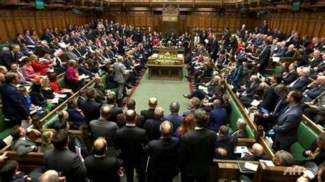 British Mps Approve First Stage Of Brexit Bill Final Vote Set For Next