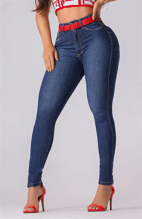 Topo 73 imagem calça jeans vermelha br thptnganamst edu vn