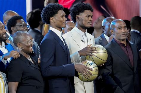 Nba Draft Nba Lista Completa De Traspasos Jugadores Y Equipos