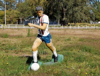 The Sporting Statues Project Eduardo Castex Footballer Bartolomé