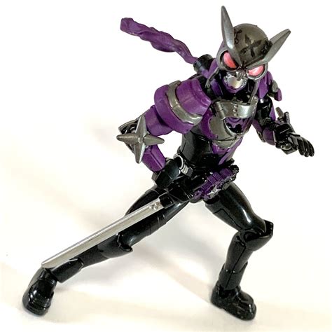 ナミヘイ On Twitter 仮面ライダーキョウ シノビフォーム ワシミミズクのライダー。暗視能力を持ち夜のステージを得意とする。試作