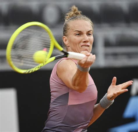 Svetlana Kuznetsova Hires a New Coach For 2019 - EssentiallySports