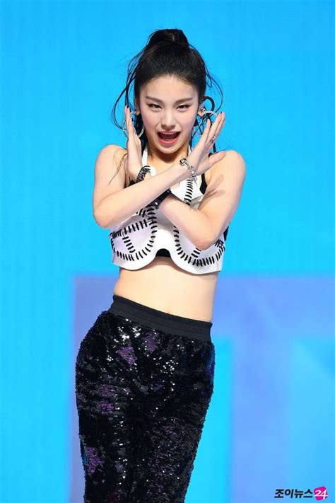 Itzy Yeji It Z Different Debut Showcase