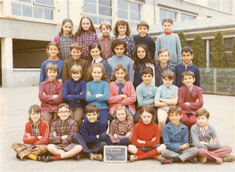 Photo De Classe Ecole Primaire Filles Les Plaines De 1970 école