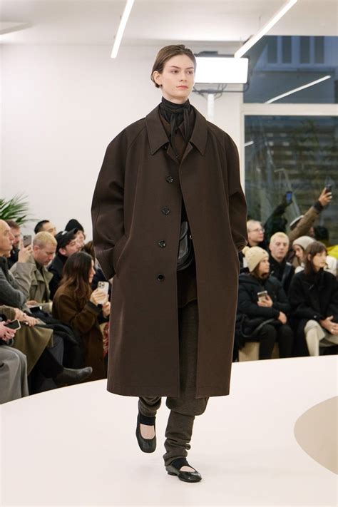 Lemaire Fall Menswear Fashion Show Vogue In Paris Fashion