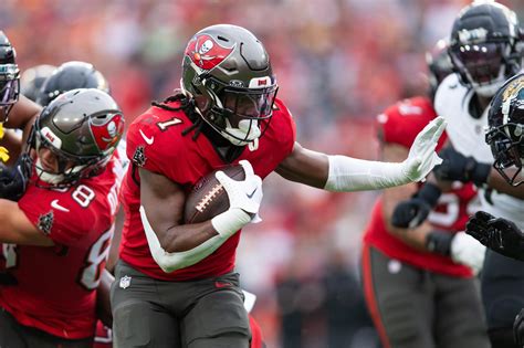 Saints Vs Buccaneers Odds Props Predictions Tampa Bay Set To Clinch