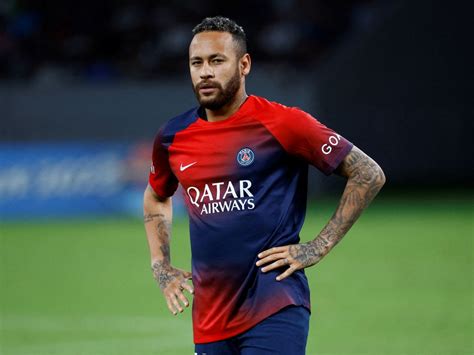 Neymar Quitte Le Paris Saint Germain Pour Rejoindre L Arabie Saoudite