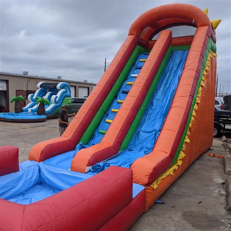 Amazing Water Slide Rentals in Houston, TX | TLG Inflatables