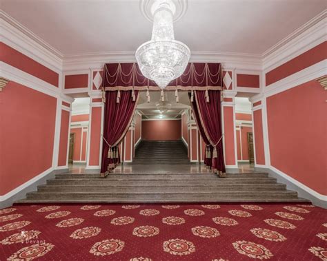 Novosibirsk Opera and Ballet Theatre Entrance Hall staircase to second ...