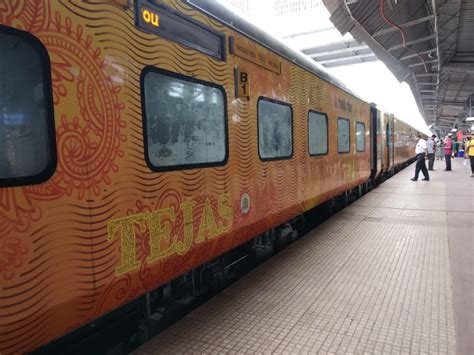 Indian Railways All The Rakes Of Bhubaneswar New Delhi Rajdhani Express Will Run With Tejas