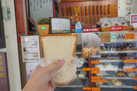 大安捷運站美食》松洋手作包子饅頭，太晚買不到的麻辣肉包、黑金剛饅頭、菜單價位 小腹婆大世界