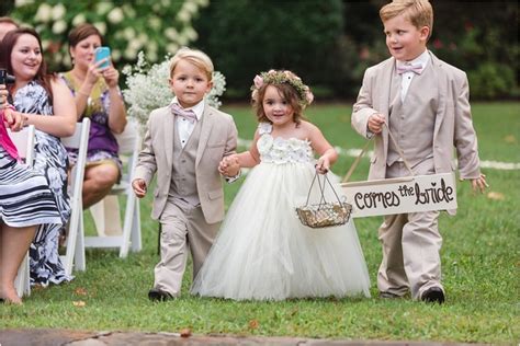 The Traditional Wedding Processional Order And How To Mix It Up