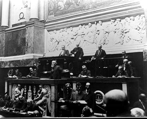 Loi Des Trois Ans Guerre 1914 1918 Assemblée Nationale