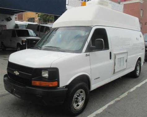 Thoughts on this van? It's a 4x4 2004 Chevy Express Extended with 126k ...