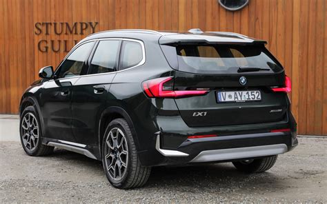 Bmw Ix Xdrive Review Carexpert