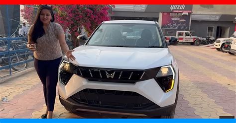 Mahindra Xuv 3xo Base Variant Most Affordable Trim On Video Cartoq