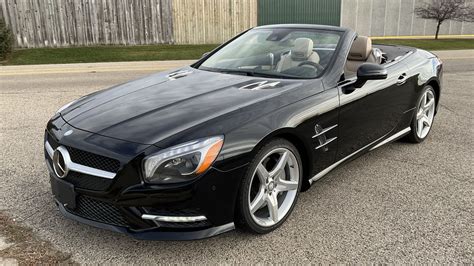 2013 Mercedes-Benz SL550 Convertible for Sale at Auction - Mecum Auctions