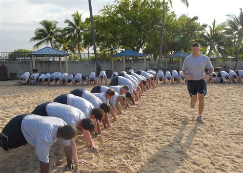 Beach workout > Pacific Air Forces > Article Display