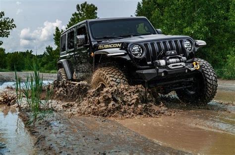 Jeep Wrangler Fender Upgrade Bushwacker Fender Flairs JLU Jeep Wrangler