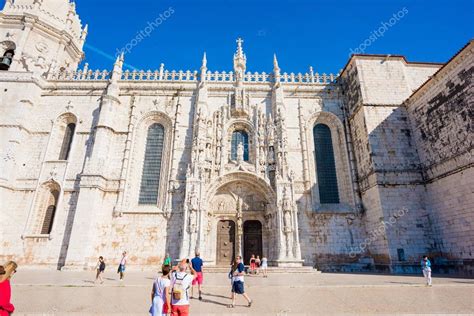 Museo Nacional De Arqueolog A En El Distrito De Belem