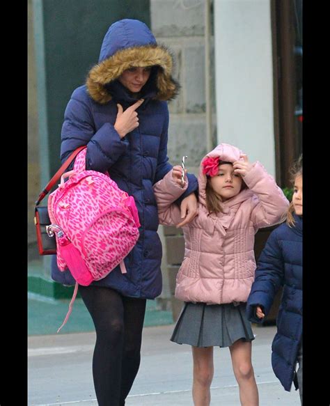 Photo Katie Holmes Se Prom Ne Avec Sa Fille Suri Cruise New York