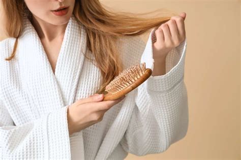 Diradamento Dei Capelli Nelle Donne Cause E Soluzioni