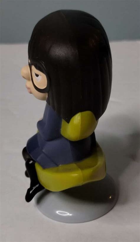 The Incredibles 2 Edna Mode Bobble 9 Mcdonald S Toy Figure 2018 Ebay